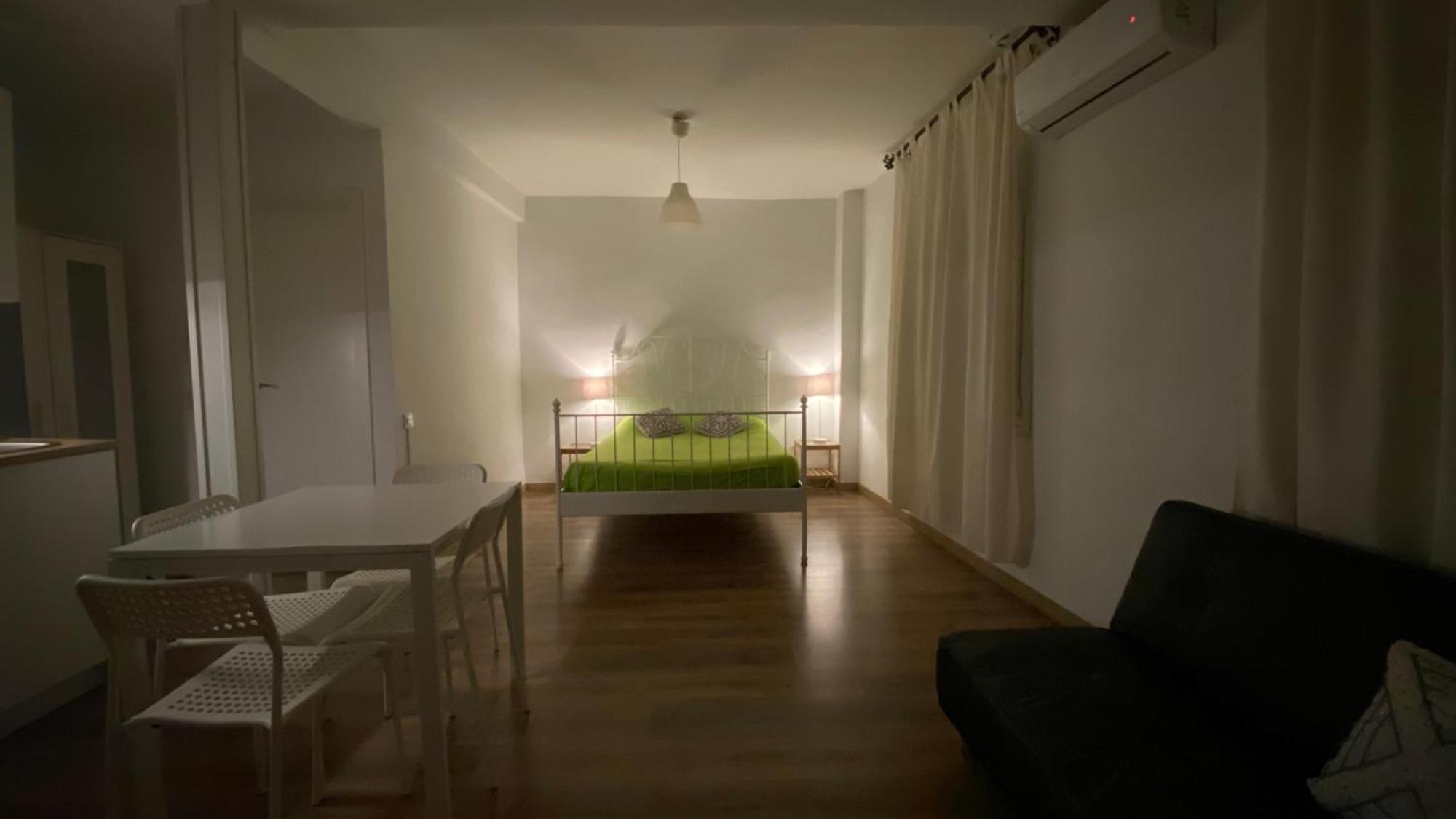 Appartamento Alojamiento En El Centro De Toledo Esterno foto