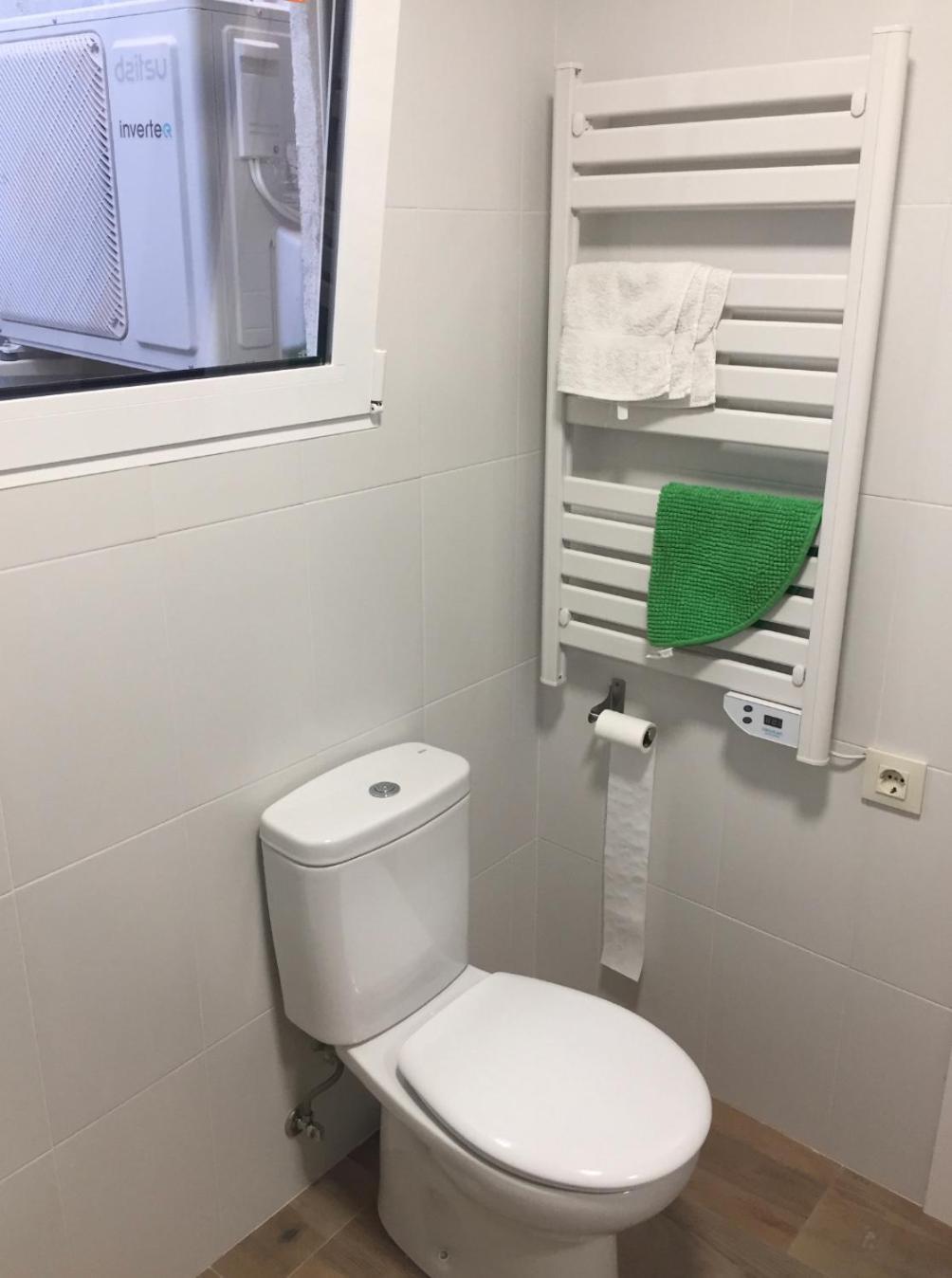 Appartamento Alojamiento En El Centro De Toledo Esterno foto
